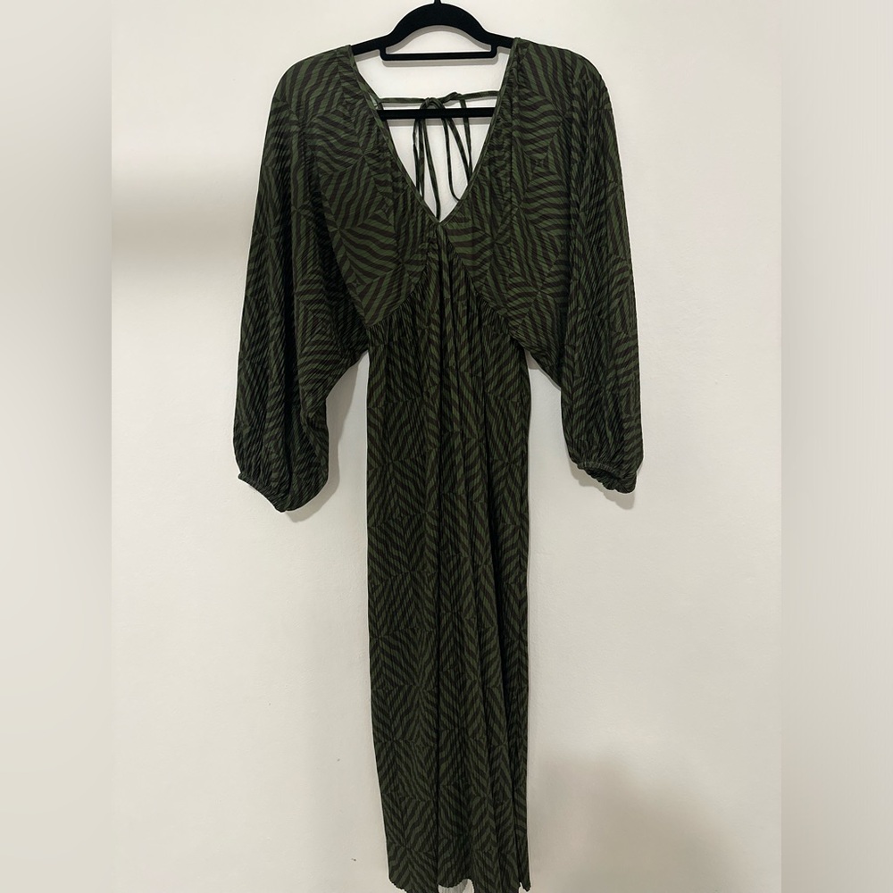 Zara Olive Green and Black Patterned Midi Dress